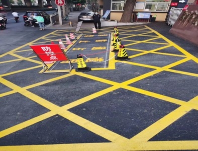 晋城晋城厂区划线，园区停车场划线，车库标识标线